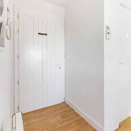 2 Bedroom Awesome In *